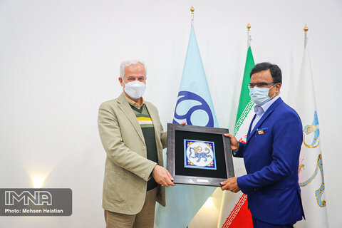 دیدار نماینده صندوق جمعیت سازمان ملل متحد با شهردار اصفهان‎‎
