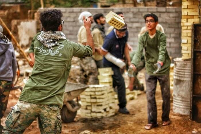 ساخت واحد مسکونی برای محرومان با کمک گروه‌های جهادی