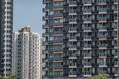 هنگ کنگ میزبان آپارتمان‌هایی به سایز فضای پارک یک خودرو