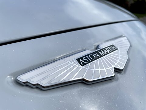 Aston Martin؛ از ورشکستگی تا تولید خودرو پرنده