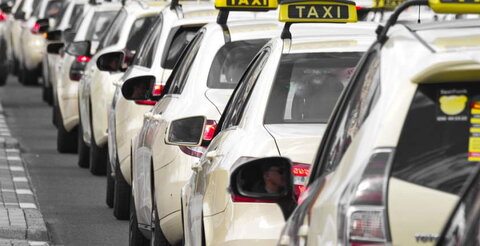 لغو پروانه فعالیت ۳۰ دستگاه تاکسی در سنندج 