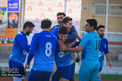 اختتامیه مسابقات فوتبال اصحاب رسانه استان اصفهان