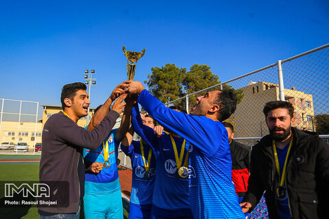 اختتامیه مسابقات فوتبال اصحاب رسانه استان اصفهان
