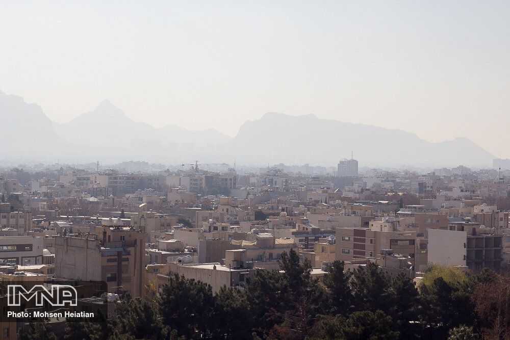 هوای سالم اصفهان با ۱۱ ایستگاه خاموش سنجش کیفیت هوا