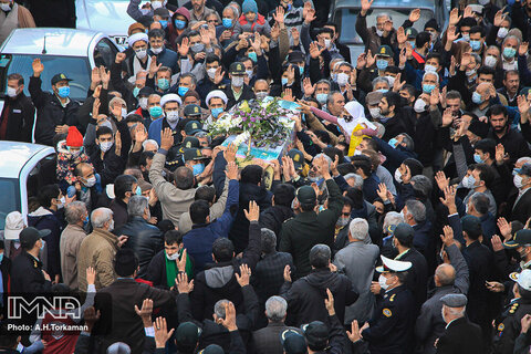 تشییع و تدفین ۲۵۰ شهید در سراسر کشور