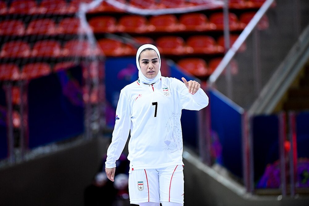 فرشته کریمی؛ به زودی در لباس تیم ملی کویت!