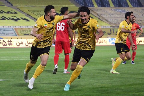 نتایج هفته چهاردهم لیگ برتر فوتبال + عکس