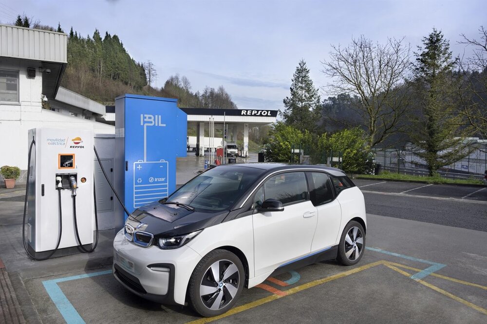 توسعه شبکه شارژ خودروهای الکتریکی در کالیفرنیا
