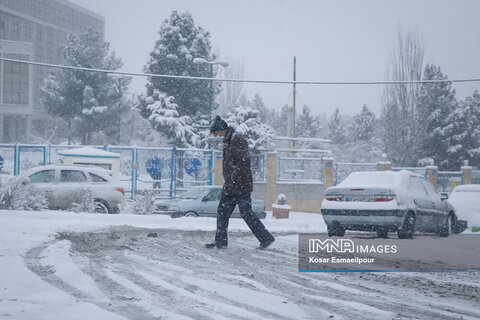 بارش برف شدید در تبریز