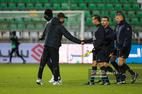 مرحله یک هشتم نهایی جام حذفی فوتبال؛ ذوب آهن _ پرسپولیس