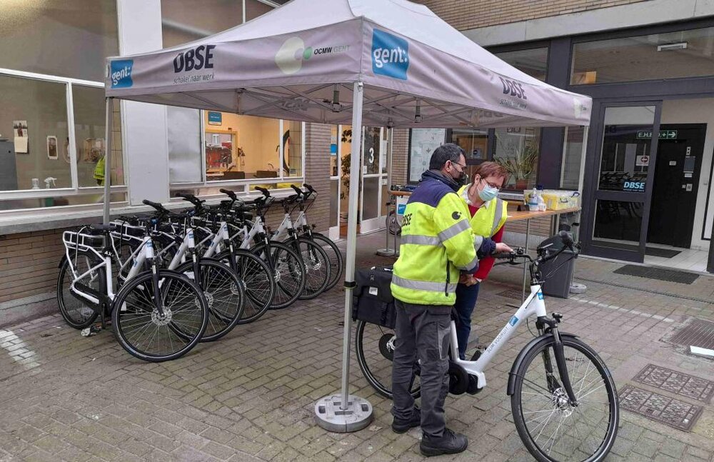 ترویج دوچرخه‌سواری در گنت با تشویق کارمندان شهرداری