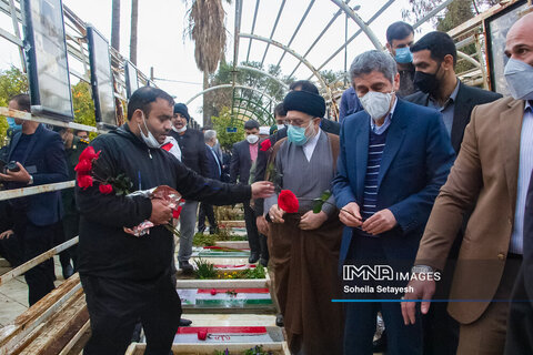 آغاز دهه فجر در شیراز