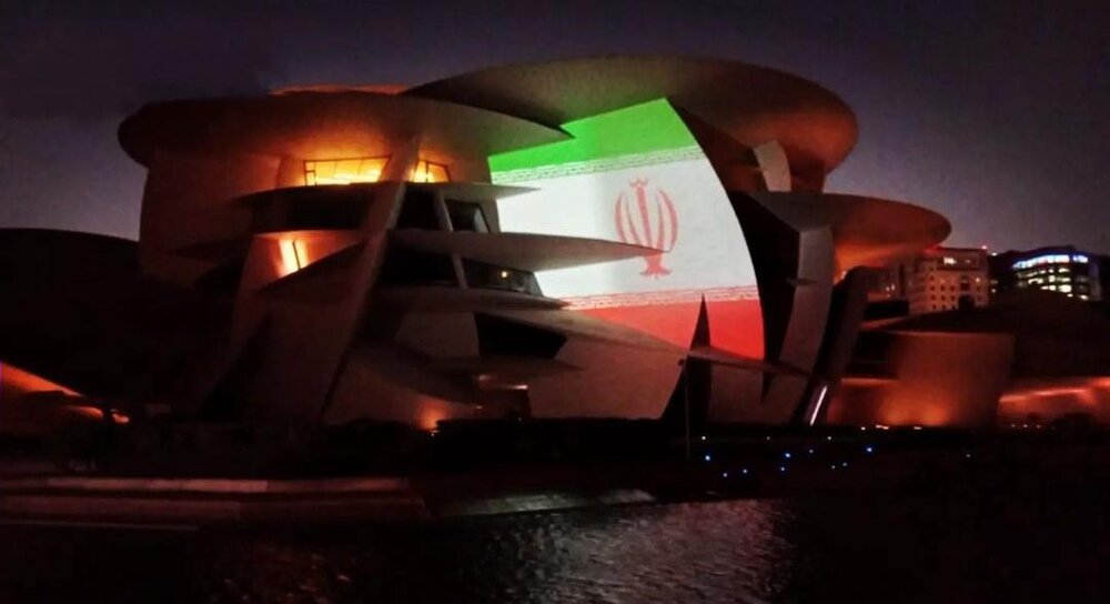 پرچم ایران روی سازه موزه‌ ملی قطر نقش بست+عکس
