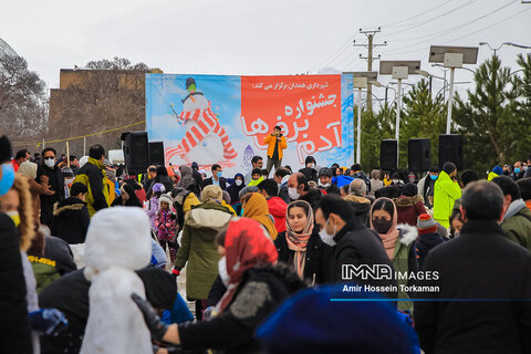 جشنواره ساخت آدم برفی در همدان