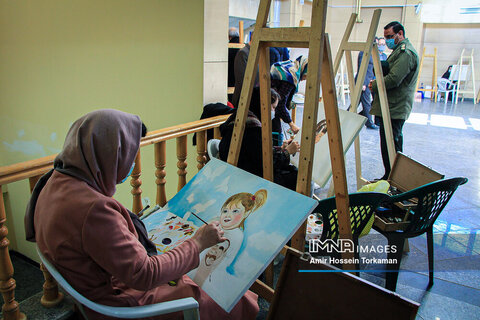 افتتاحیه چهاردهمین جشنواره سراسری هنرهای تجسمی فجر در همدان‎