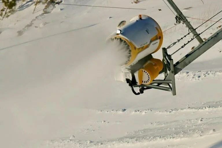 متفاوت‌ترین المپیک زمستانی با چاشنی برف مصنوعی/سه نماینده ایران در صف افتخار آفرینی