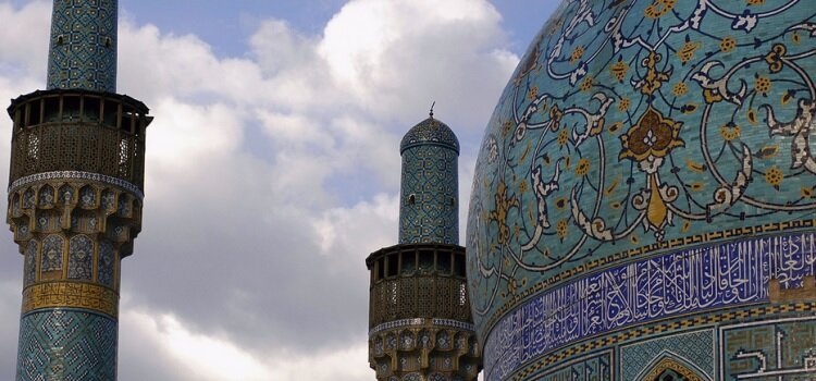 مسجد لنبان؛ یادگاری از هنر و معماری صفوی 