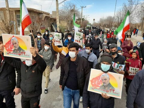 مراسم راهپیمایی ۲۲ بهمن در بادرود و نطنز