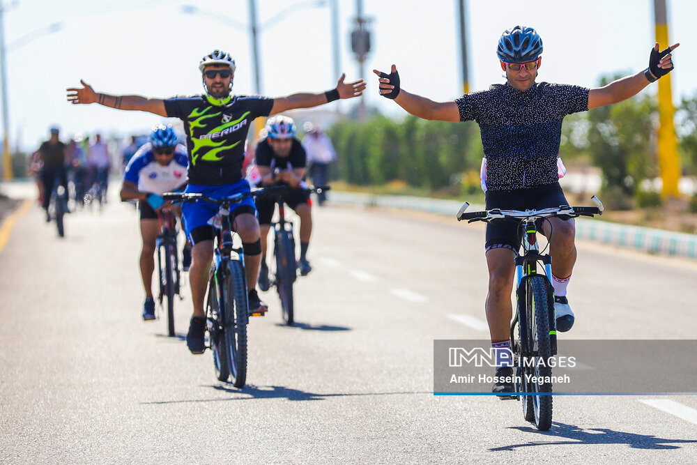 قشم‌ میزبان مسابقات دوچرخه سواری جاده است/شاکله اصلی تیم ملی از بازیکنان سپاهان هستند