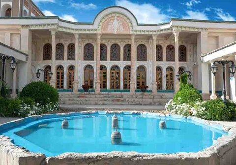 شاهکار معماری قاجار در قلب خمینی‌شهر