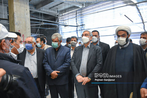 سفر یک روزه وزیر بهداشت، درمان و آموزش پزشکی به اصفهان