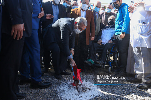 سفر یک روزه وزیر بهداشت، درمان و آموزش پزشکی به اصفهان