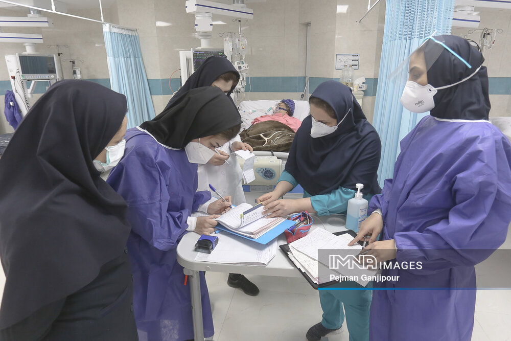 افزایش ۴۰ درصدی تست‌های مثبت کرونا در اصفهان