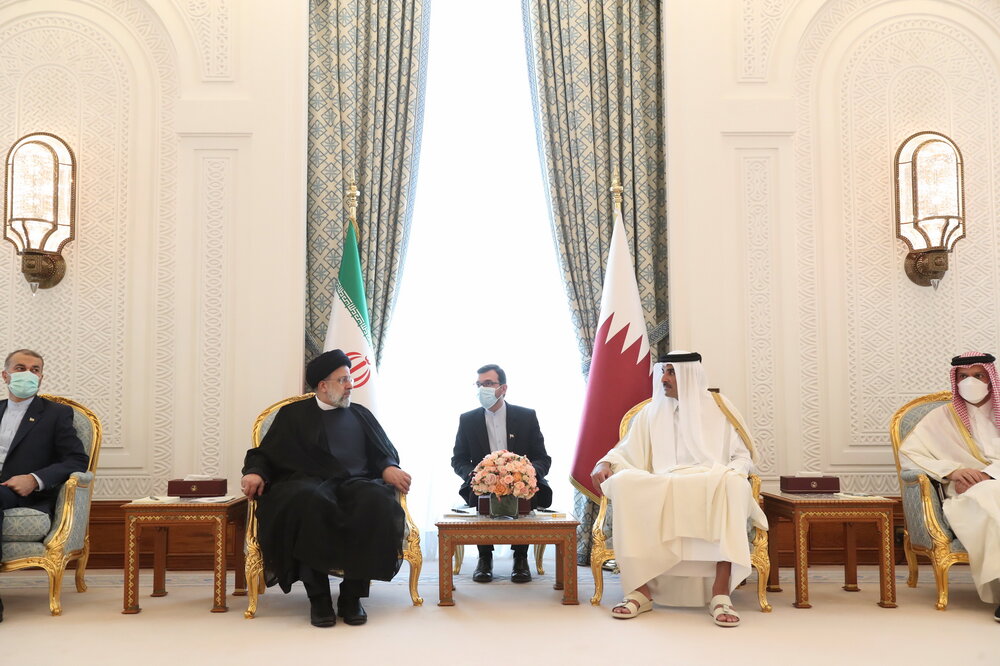 آیت الله رئیسی: در مذاکرات با امیر قطر بر گسترش روابط و سرمایه گذاری های مشترک تاکید شد