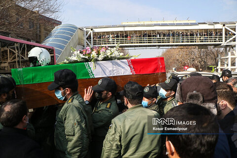 تشییع شهدای حادثه سقوط هواپیمای جنگنده در تبریز