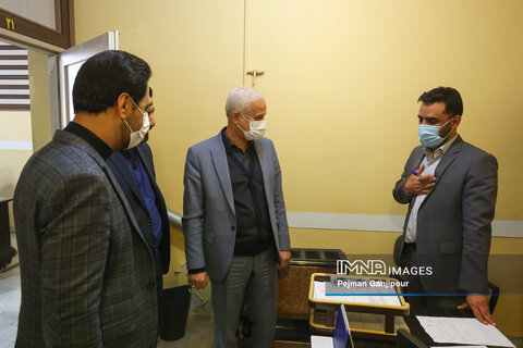 بازدید شهردار اصفهان از سازمان زیباسازی