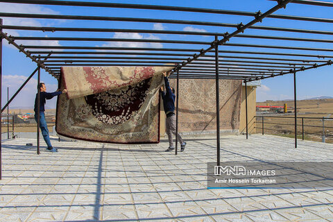 قالیشویی در آستانه نوروز