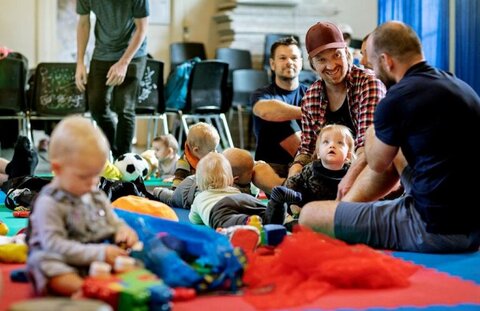 حمایت از خانواده در دانمارک با احداث اتاق پدر و کودک