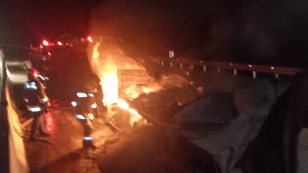 سوختن سرنشینان یک خودرو در تصادف مرگ‌بار محور یاسوج