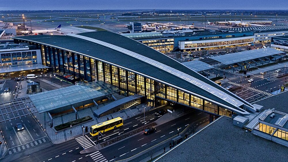 اقدام بی‌سابقه فرودگاه کپنهاگ در نصب  ۱۰۰۰ شارژر خودروی برقی