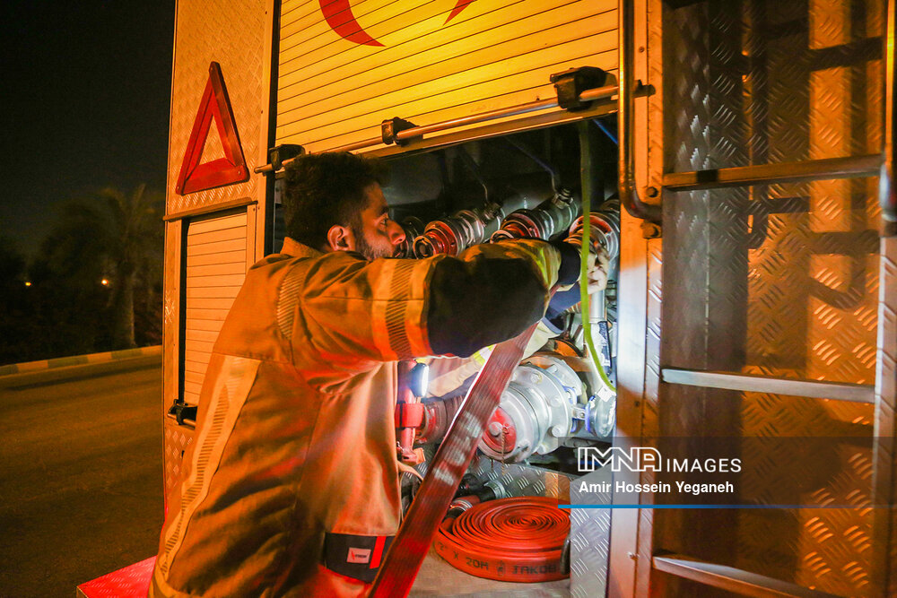 اعزام آتش‌نشانان سمنان به ۱۶۰ مورد ماموریت