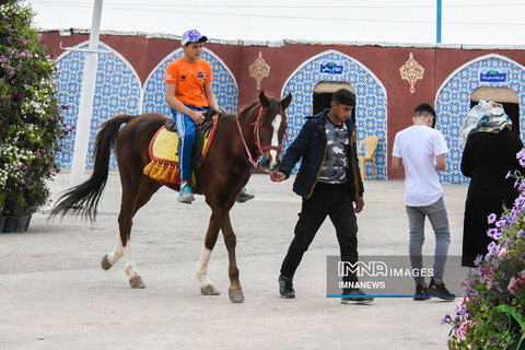  Isfahan hosting tourists