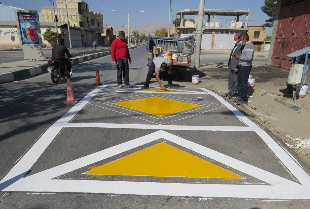 نصب سرعتکاه‌های استاندارد در معابر پرتردد زرین‌شهر