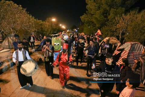 سومین روز بهار در باغ فدک