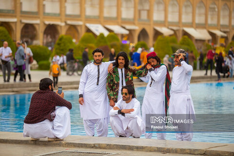 In three days, 10,000 visitors to Isfahan's cultural heritage sites recorded