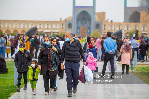 نقش جهان میزبان مسافران نوروزی