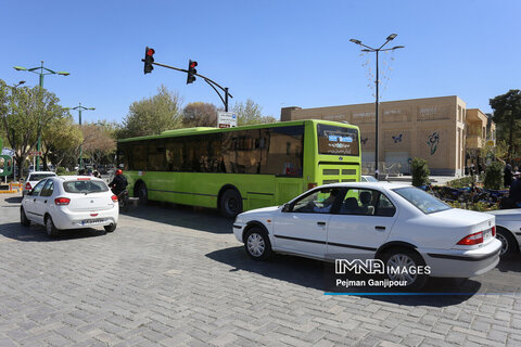 ترافیک خیابان های شهر در ایّام نوروز