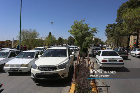 ترافیک خیابان های شهر در ایّام نوروز
