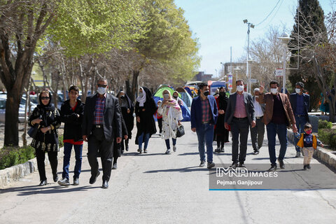 باغ فدک در هشتمین روز بهار