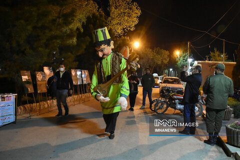 نهمین روز تعطیلات نوروزی در باغ فدک