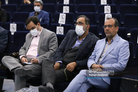 نشست اعضای ستاد اجرایی خدمات سفر شهر اصفهان