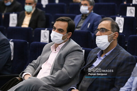 نشست اعضای ستاد اجرایی خدمات سفر شهر اصفهان