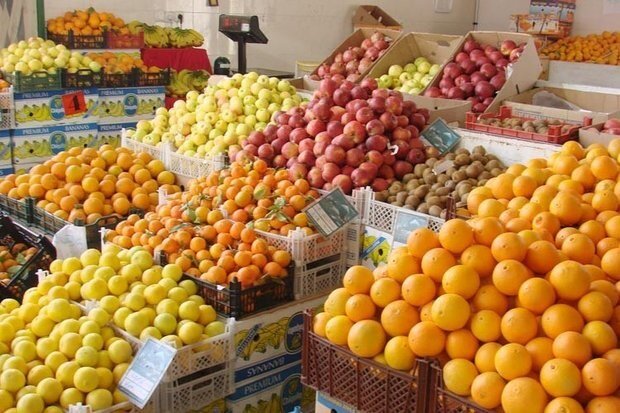 توزیع یک هزار و ۴۲۳ تُن پرتقال برای مصرف نوروزی مردم اصفهان