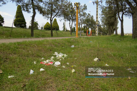 زباله، یادگار مسافران نوروزی در آستارا