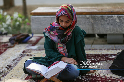 مراسم جزء خوانی قرآن کریم در گذر فرهنگی چهارباغ