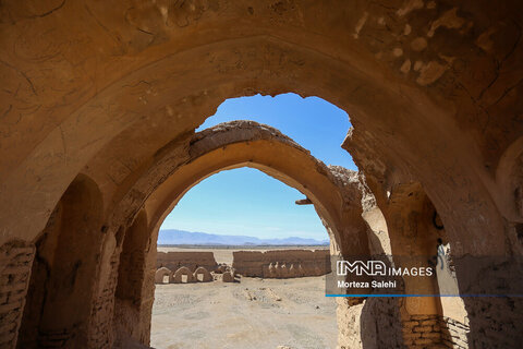 قلعه شریف آباد در انتظار مرمت